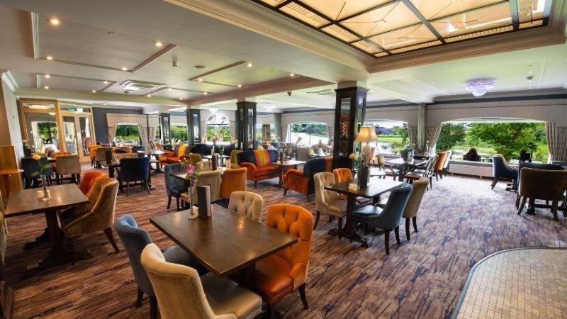 Killyhevlin Lakeside Hotel & Lodges Enniskillen Exterior foto